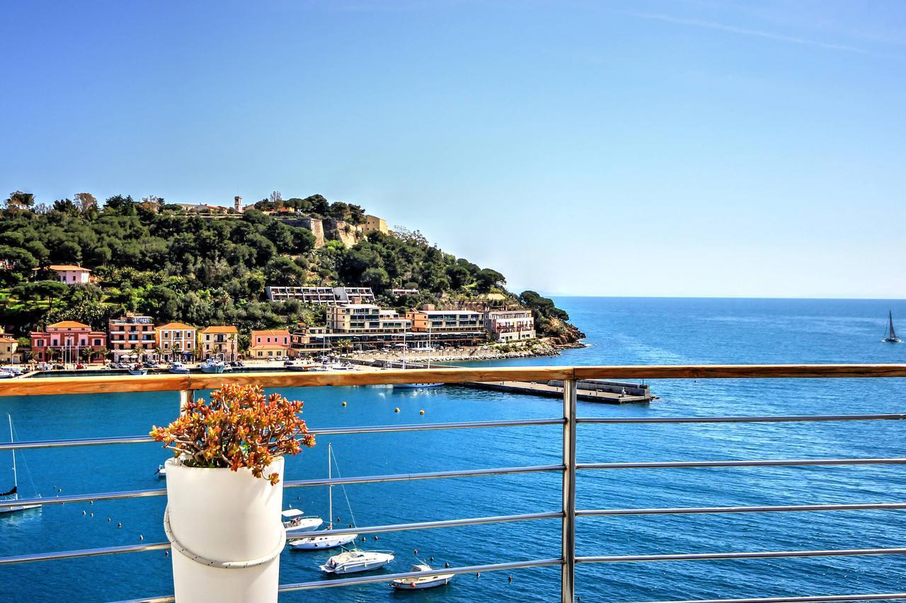 Hotel Plaza 4*