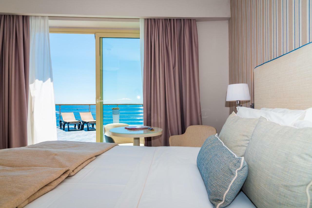 Hotel Plaza 4*